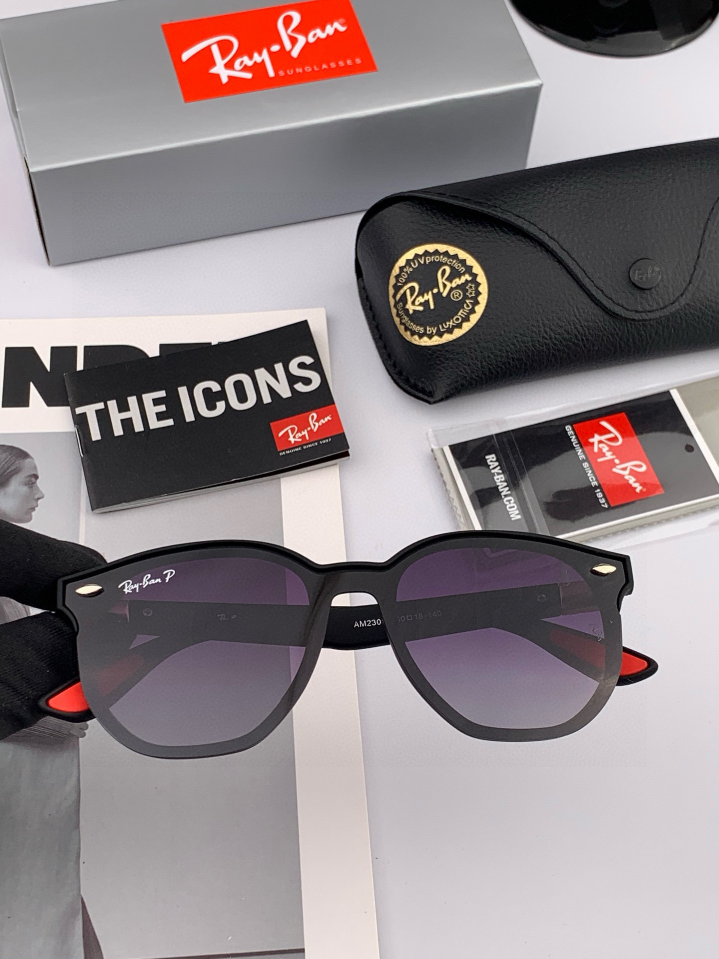 RAYBAN 😈雷朋 RB22301💚🔵💜👓时尚偏光🌻🌻💟炫‮潮彩‬款太阳镜，男女通用🔝🔝。size：6