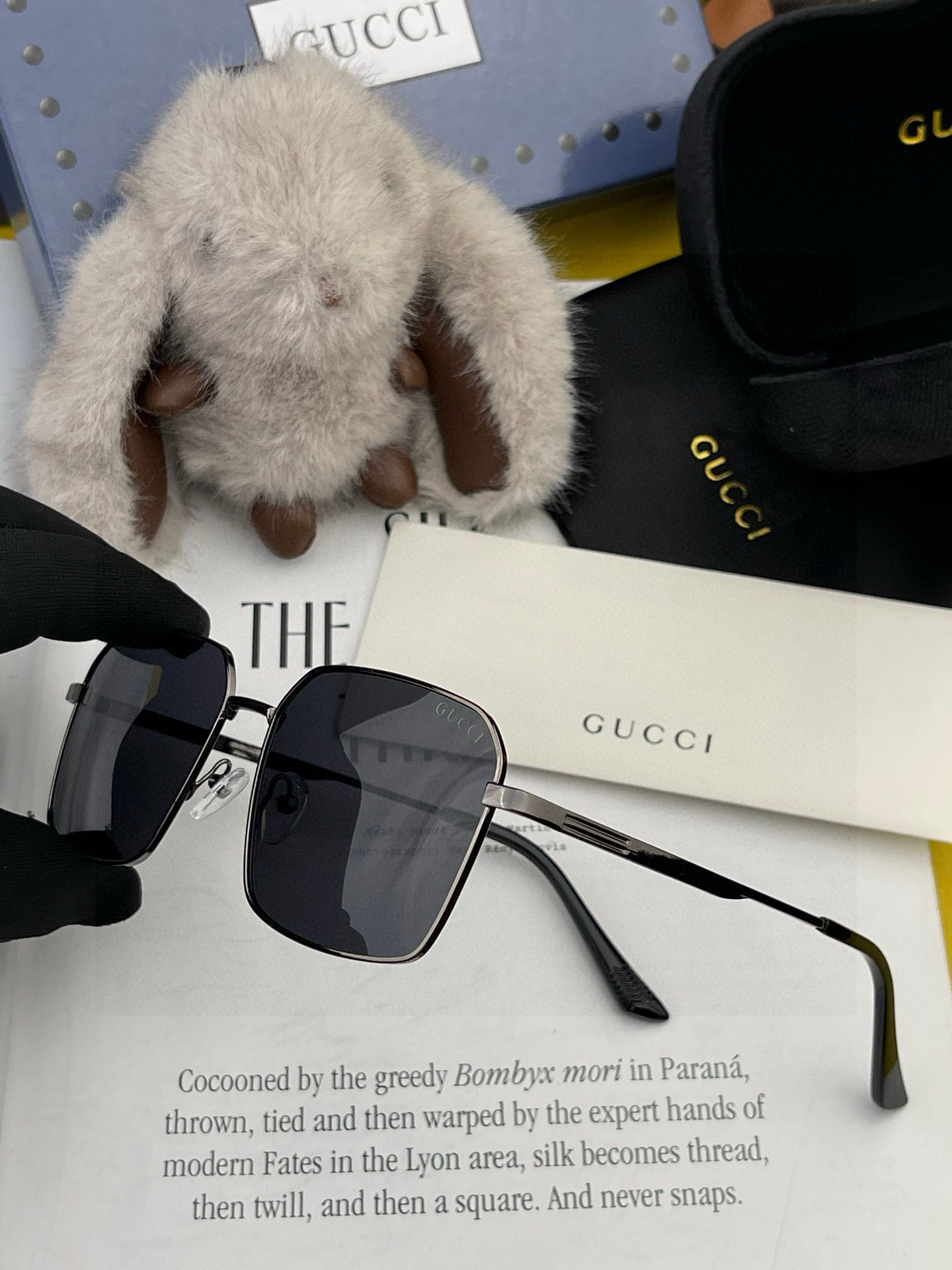 GUCCI-2025新款偏光太阳镜、完美品质，独特设计 适合各种脸型，‼️经典太阳镜 超个性 古典与时尚