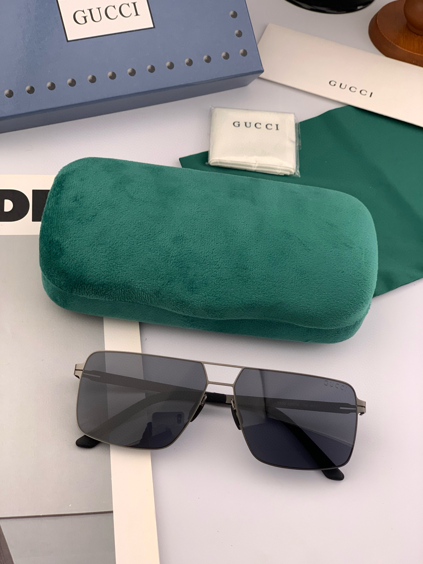 Gucci 2025春夏新款超轻无螺丝压不坏系列情侣款太阳镜高清尼龙镜片🦅完美品质，适合各种脸型，经典太