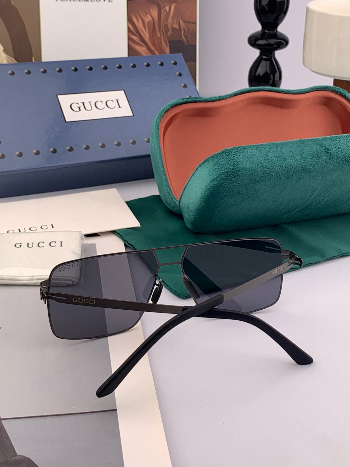 Gucci 2025春夏新款超轻无螺丝压不坏系列情侣款太阳镜高清尼龙镜片🦅完美品质，适合各种脸型，经典太