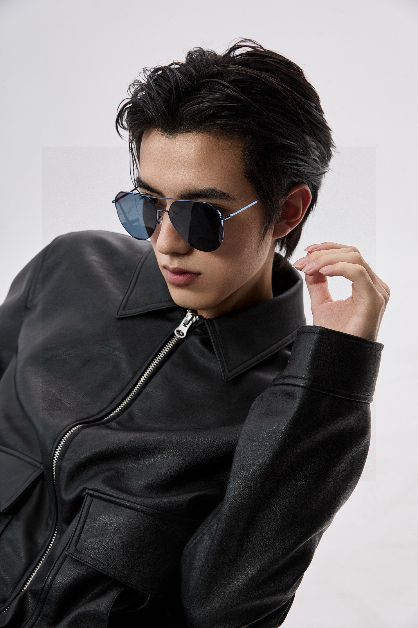 NO:375040,GUCCI men's colorful pilot polarized sunglasses material high-definition nylon thickened card slot high-definition polarized lenses frameless frame model G11809 glasses sunglasses, glasses, gucci19860909GUCCI 男款炫彩飞行员偏光太阳镜 材质高清尼龙加厚卡槽高清偏光镜片 无边框镜架颜型号G11809 眼镜墨镜太阳镜,眼镜,gucci,glasses