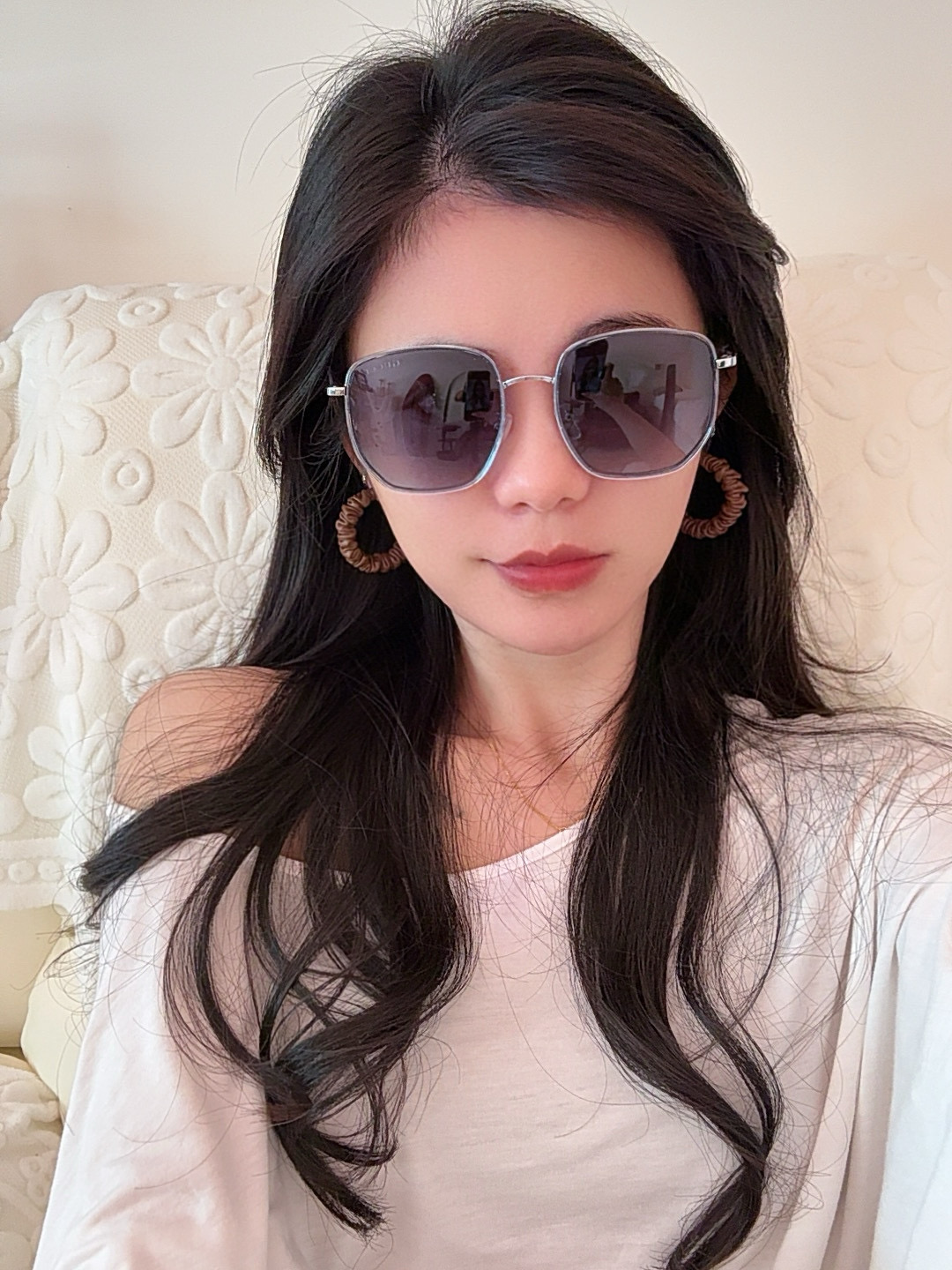 GUCCI 2025开春新款 最新款方框太阳镜 各路网红纷纷带起气场满分‼️ 俏皮甜美.上脸效果更佳.金