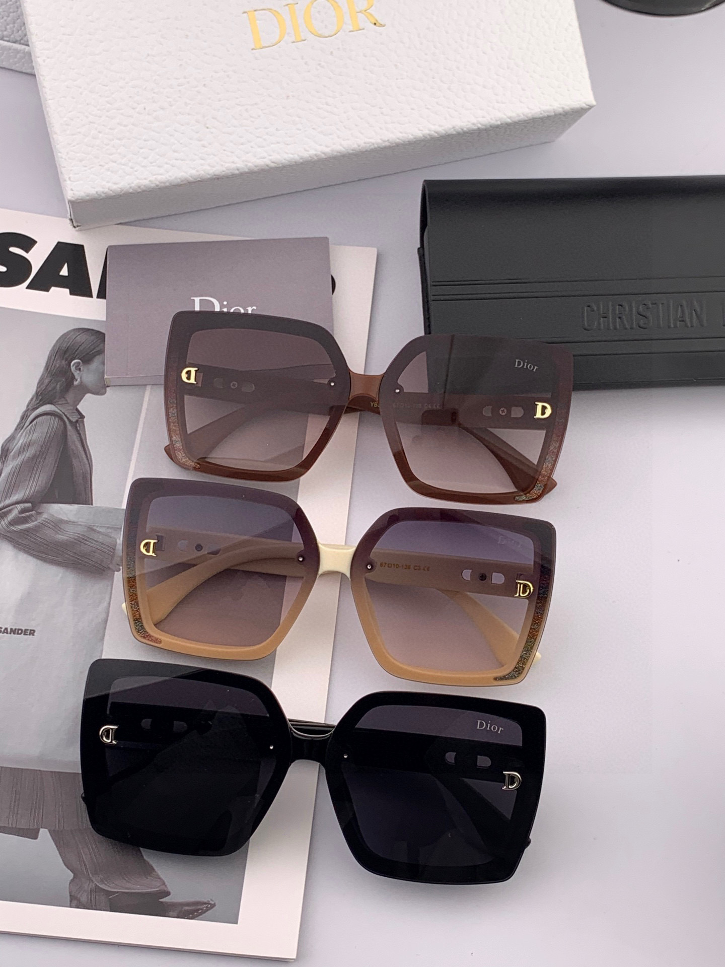🔺 【DIOR-迪奥】2025开春新款 潮流爆款 时尚方框太阳镜 高品质 佩戴舒适 网红潮款墨镜 型号：