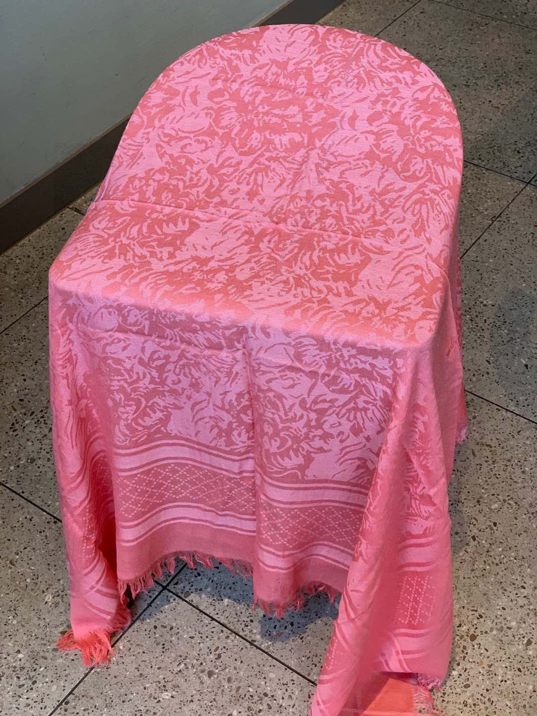 🐂货‼️Gucci重磅极品贸易公司渠道货。超级流弊。超级经典的“哭泣”‼️这种经典款专柜年年脱销。供不应