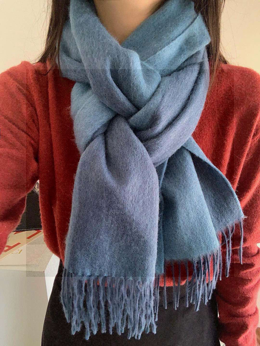 ✨✨太美了😍 爱马仕 情侣款 美到要尖叫😱专柜最新款🎊英伦欧美范儿 又是一款即时尚又实用的大围巾&长巾，