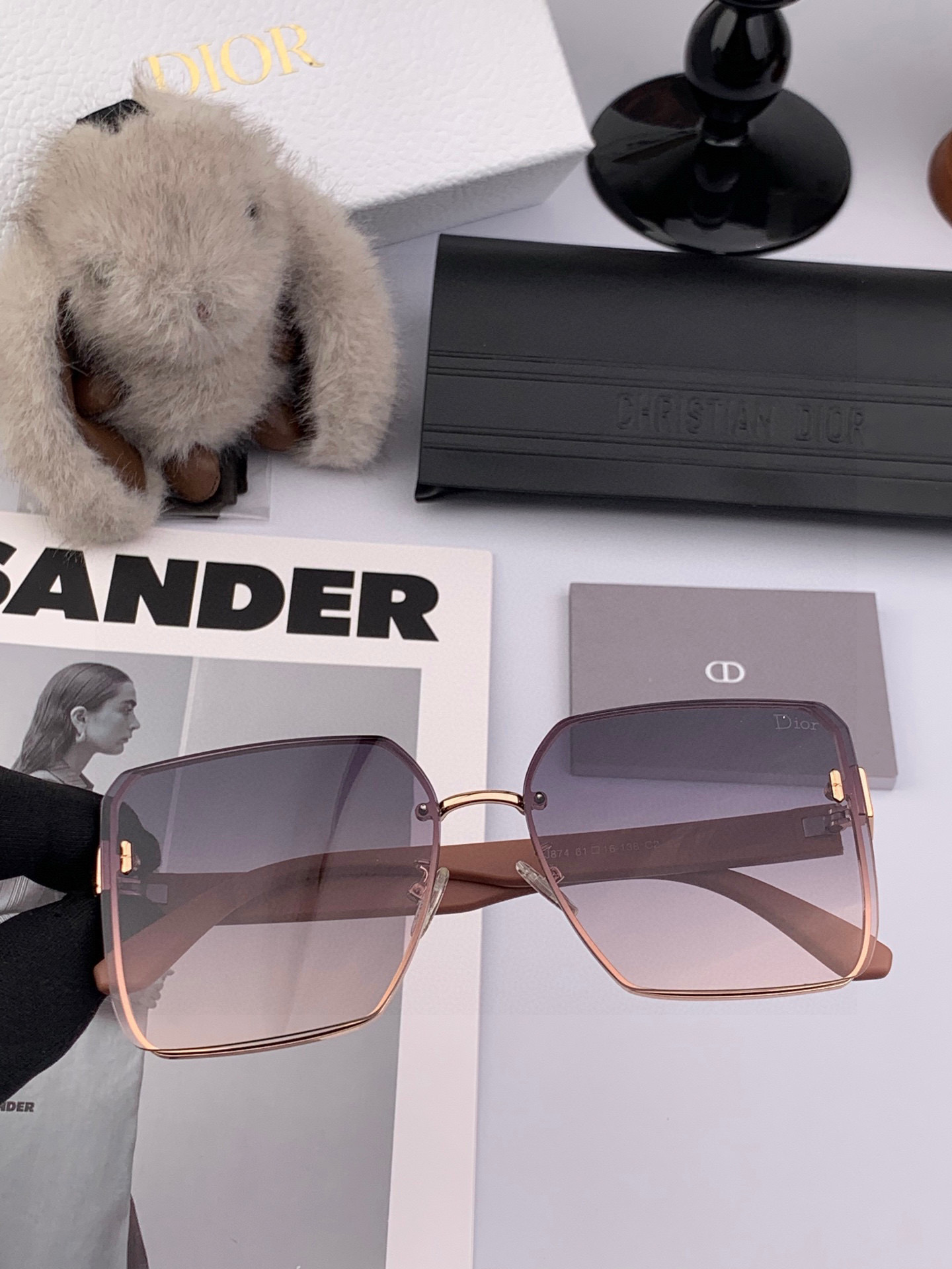 🔺 【DIOR尼龙偏光连体太阳镜】2024开春新款 潮流爆款 时尚方框偏光太阳镜 高品质 佩戴舒适 网红