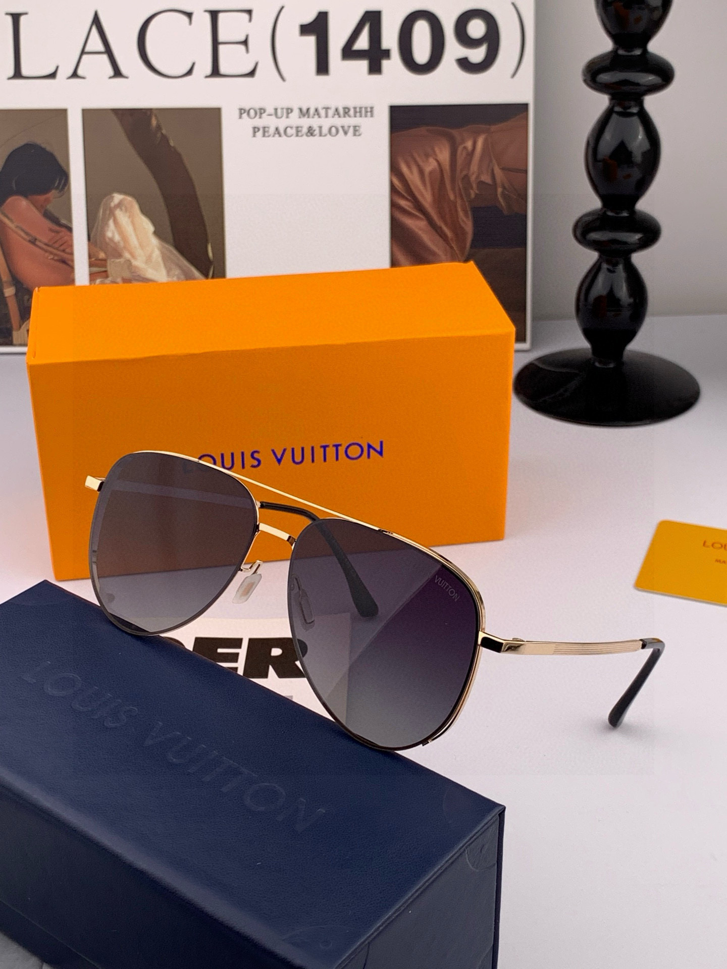 LV 男款炫彩飞行员偏光太阳镜 ❤️材质：高清尼龙加厚卡槽高清偏光镜片 🌹无边框镜架💕颜👍型号：L189