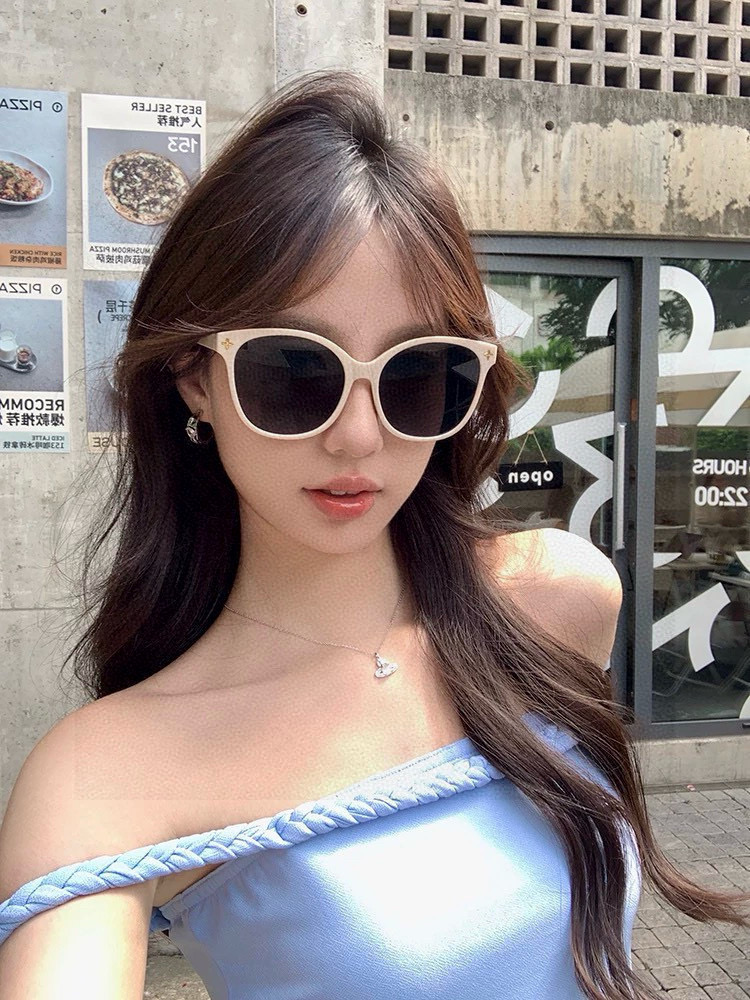 DIOR🌋☔️时尚方框太阳镜顶级奢侈品[强] 高品质[胜利][亲亲]🍦🍨 [得意] 气质非凡😄 🍫🍪女士