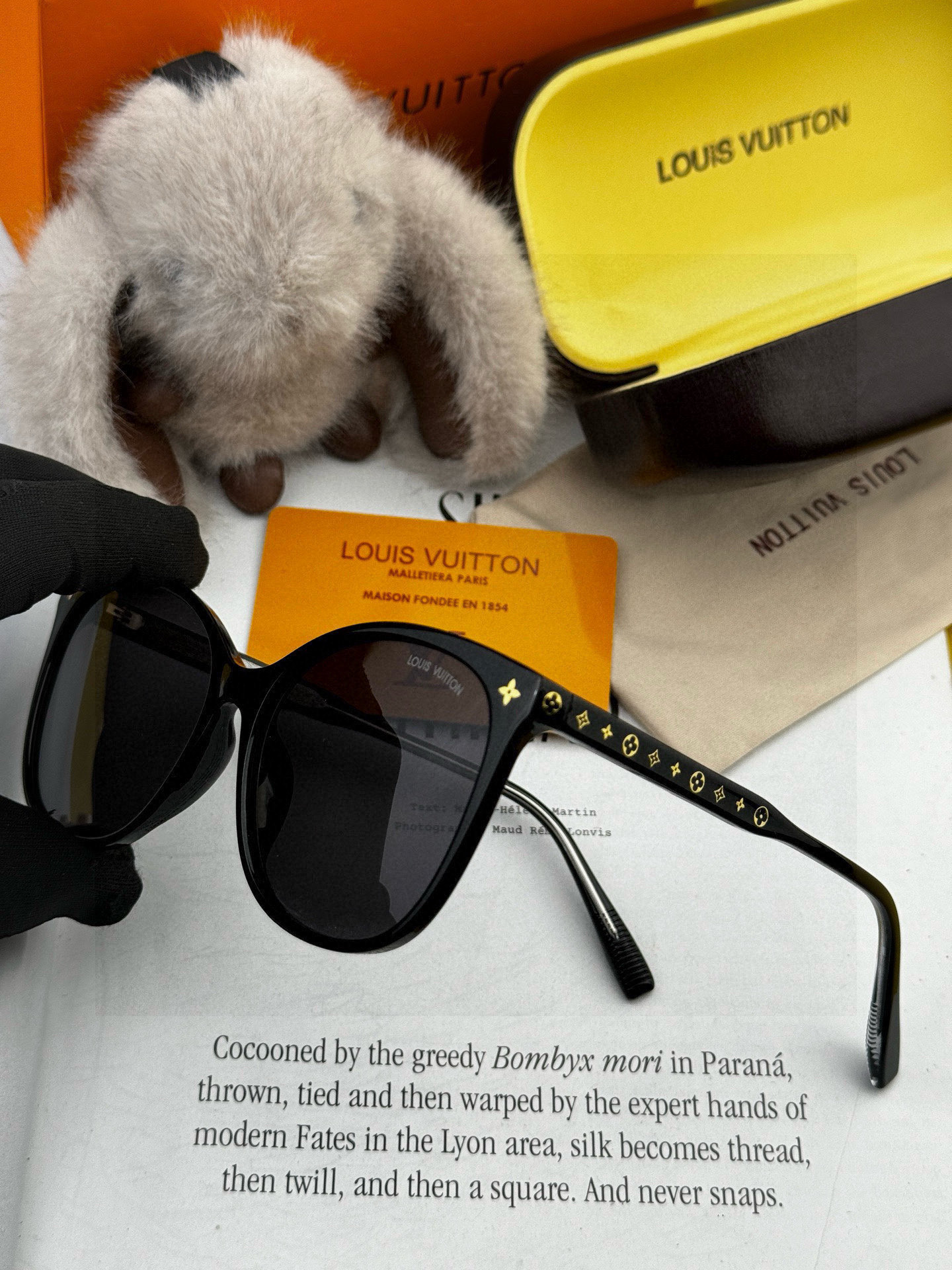 DIOR🌋☔️时尚方框太阳镜顶级奢侈品[强] 高品质[胜利][亲亲]🍦🍨 [得意] 气质非凡😄 🍫🍪女士