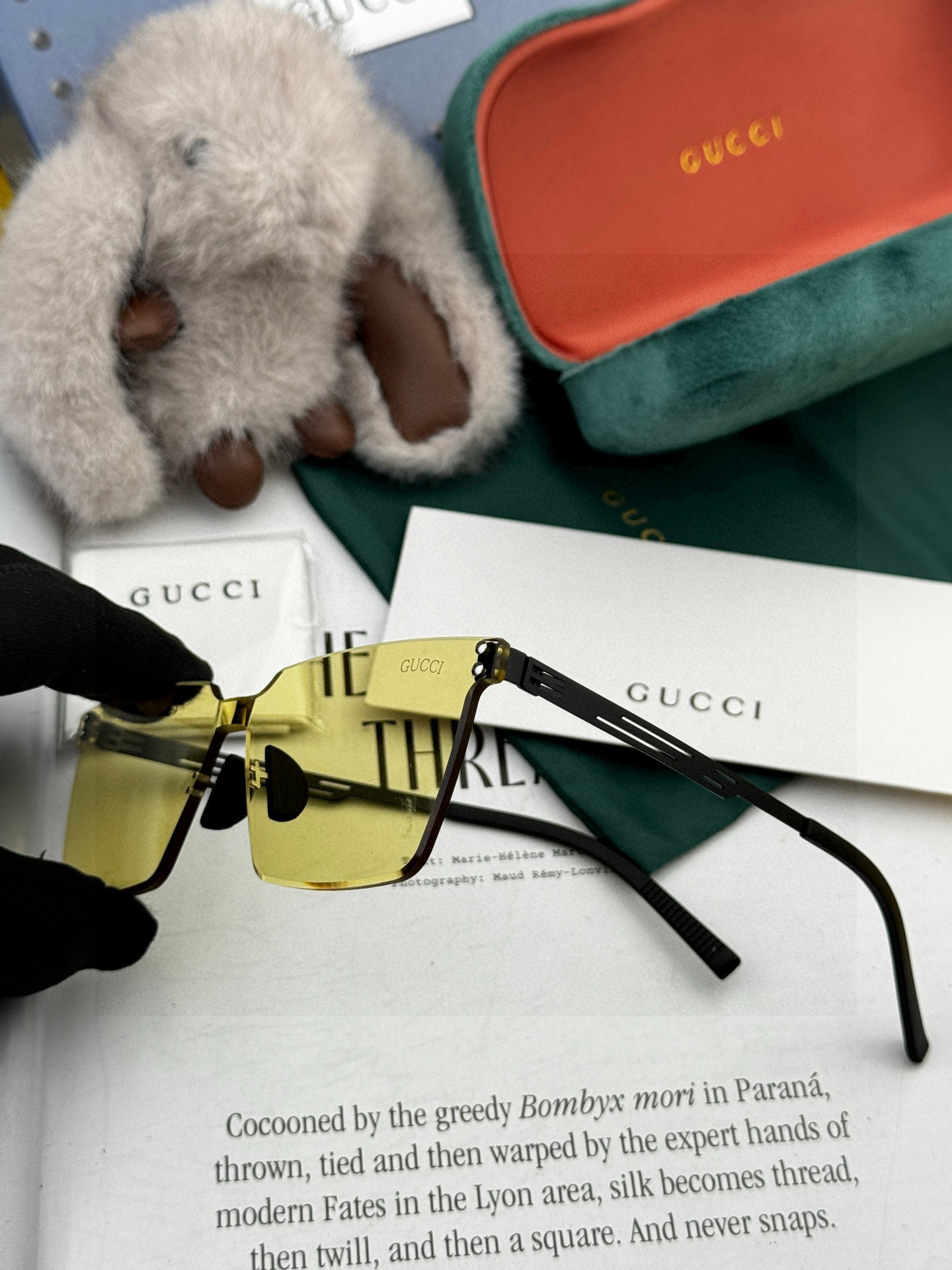 GUCCI 男款炫彩飞行员偏光太阳镜 ❤️材质：高清尼龙加厚卡槽高清偏光镜片 🌹无边框镜架💕颜👍型号：G