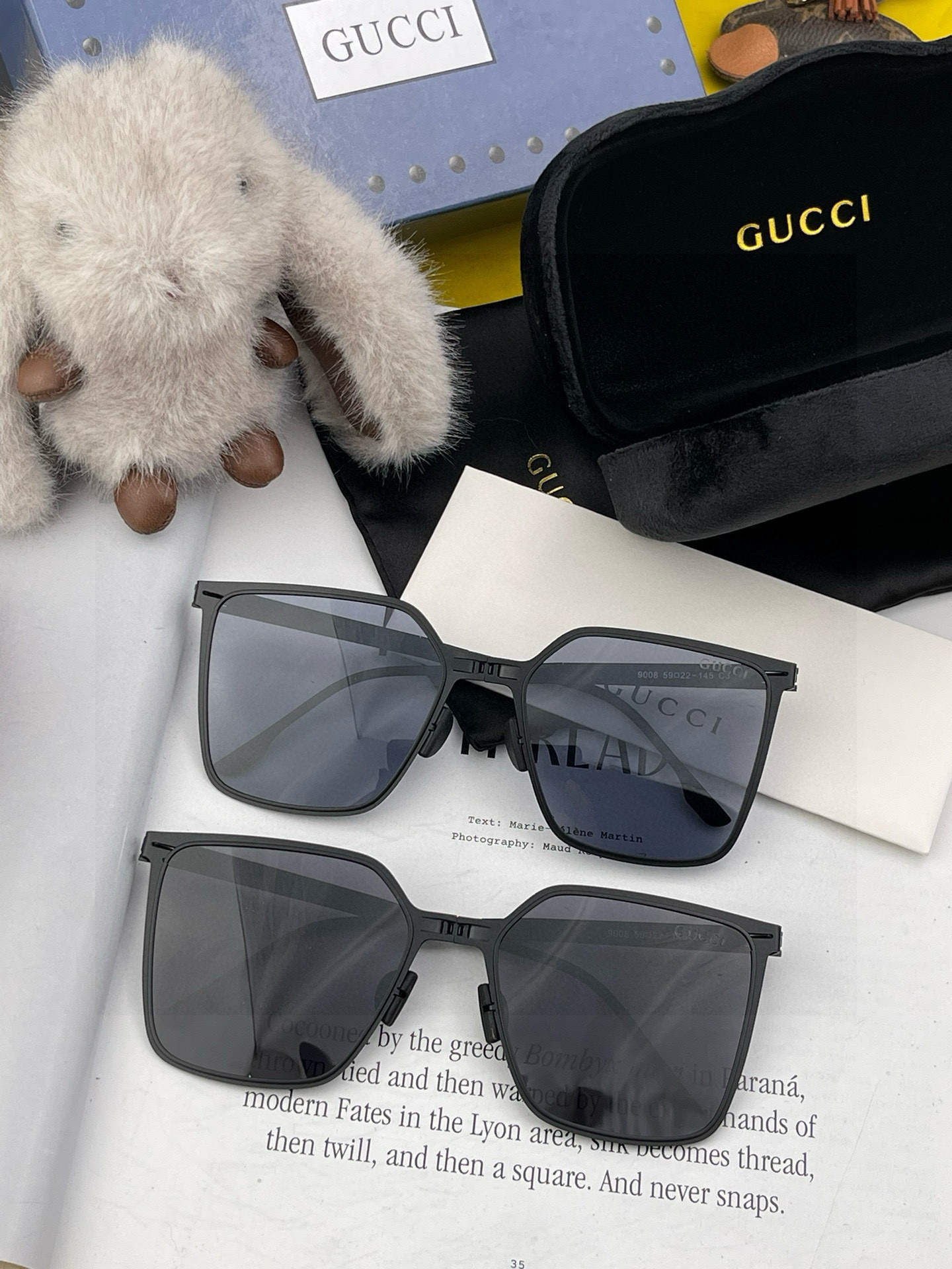 GUCCI 炫彩飞行员偏光太阳镜 ❤️材质：高清尼龙加厚卡槽高清偏光镜片 🌹折叠镜框 更好收纳 💕颜👍型