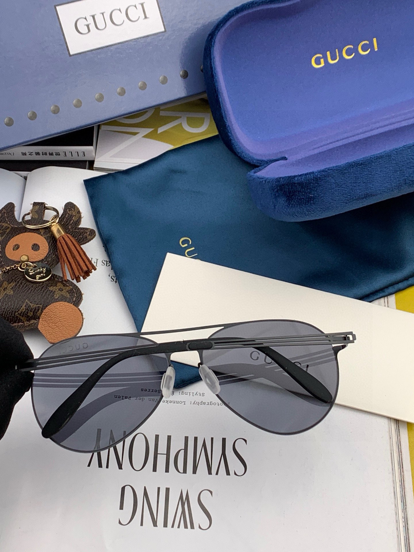 Gucci 2025春夏新款超轻无螺丝压不坏系列情侣款太阳镜高清尼龙镜片🦅完美品质，适合各种脸型，经典太