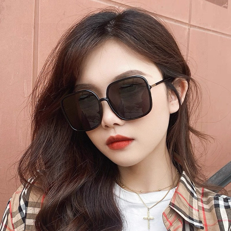 🔺 【DIOR-迪奥】2025开春新款 潮流爆款 时尚方框尼龙太阳镜 高品质 佩戴舒适 网红潮款墨镜 女