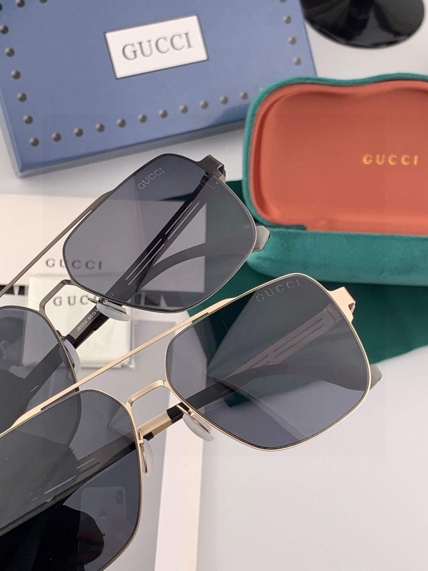 ♦️ GUCCI 2025新款男女情侣款太阳镜多边形墨镜iP电镀永不褪色 超轻超有弹性整幅眼镜无螺丝重要