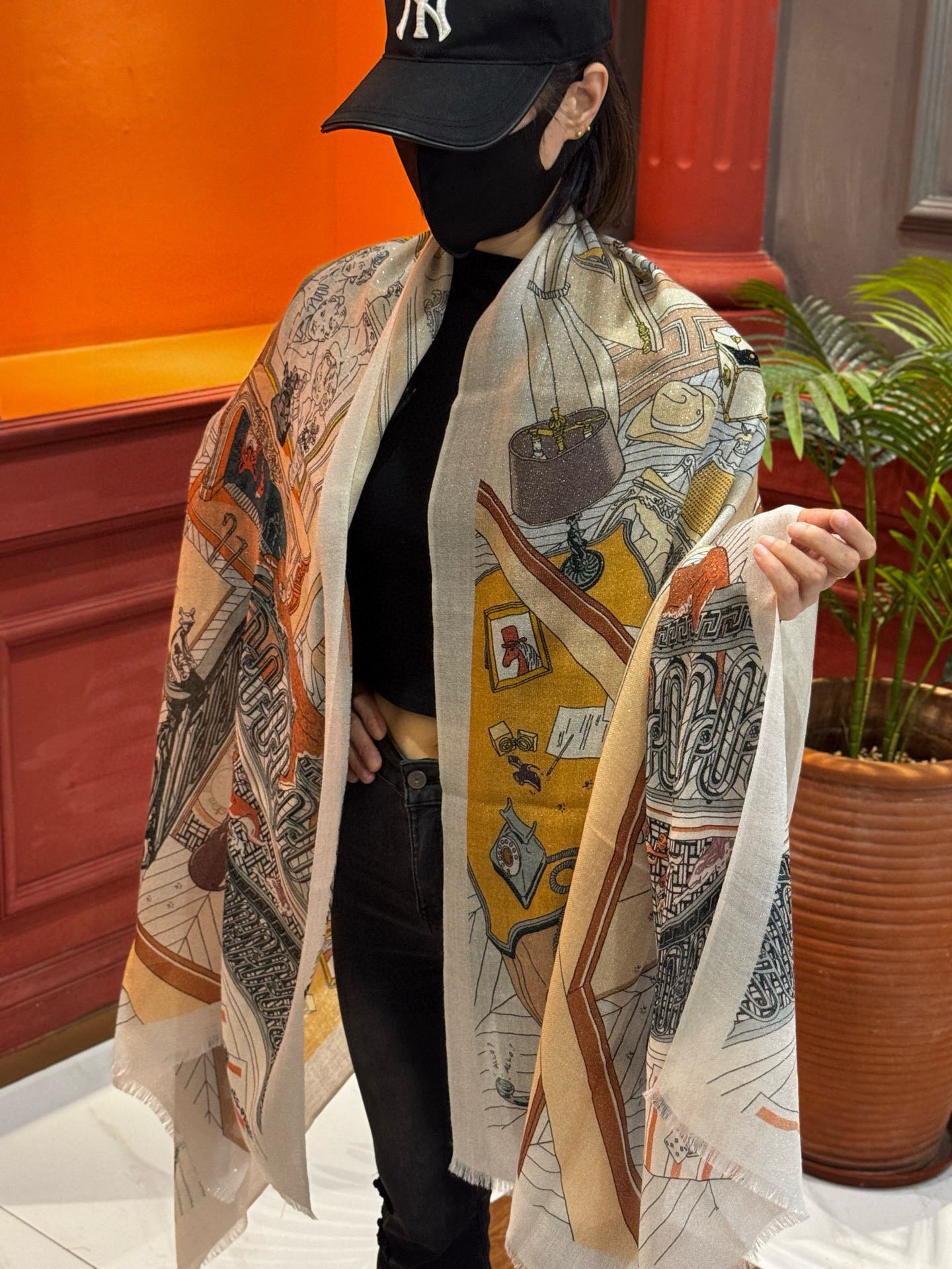 会发光发亮的围巾 爱马仕 专柜同步 买了都说好看羊绒印花‼️推荐💕顶级工艺超值‼️爱马仕专柜爆款🎁🎁羊绒