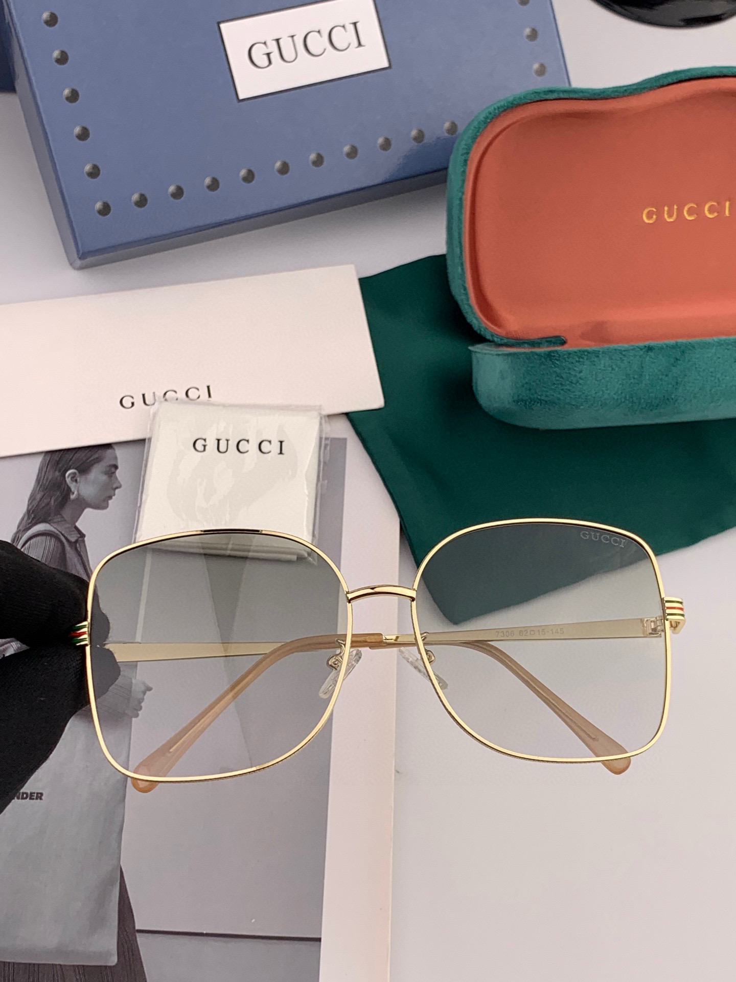 GUCCI 2025开春新款 最新款方框太阳镜 各路网红纷纷带起气场满分‼️ 俏皮甜美.上脸效果更佳.金