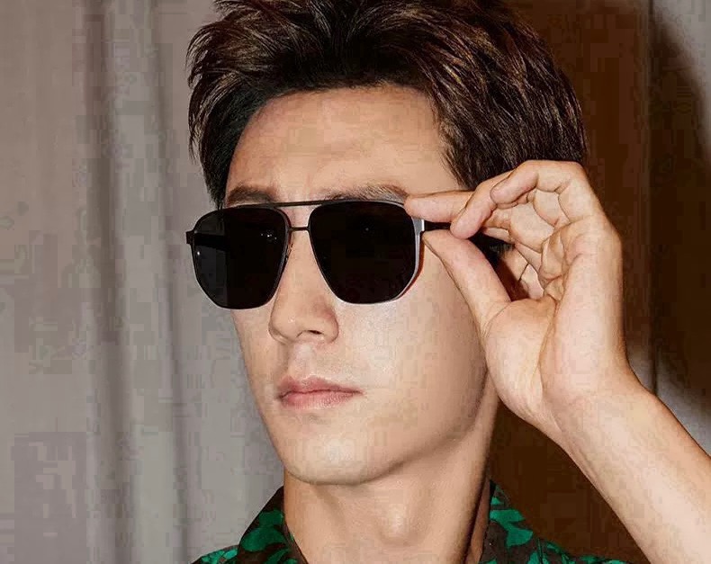 GUCCI 男款炫彩飞行员偏光太阳镜 ❤️材质：高清尼龙加厚卡槽高清偏光镜片 🌹无边框镜架💕颜👍型号：G