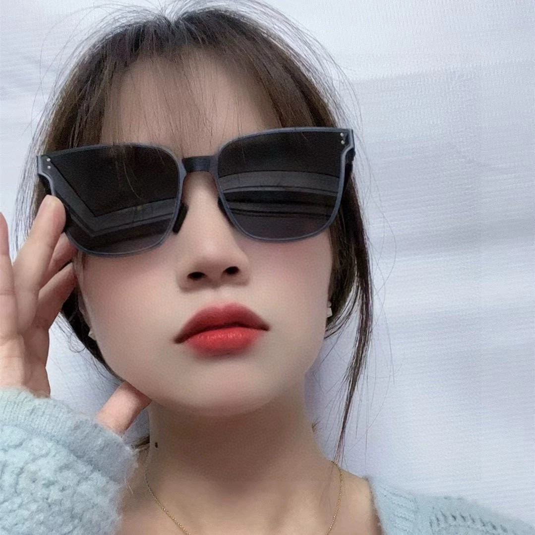 Gucci 2025春夏新款超轻无螺丝压不坏系列情侣款太阳镜高清尼龙镜片🦅完美品质，适合各种脸型，经典太