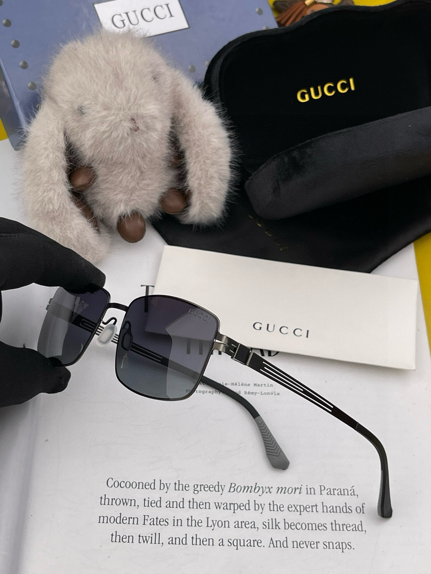 GUCCI 男款炫彩飞行员偏光太阳镜 ❤️材质：高清尼龙加厚卡槽高清偏光镜片 🌹无边框镜架💕颜👍型号：G