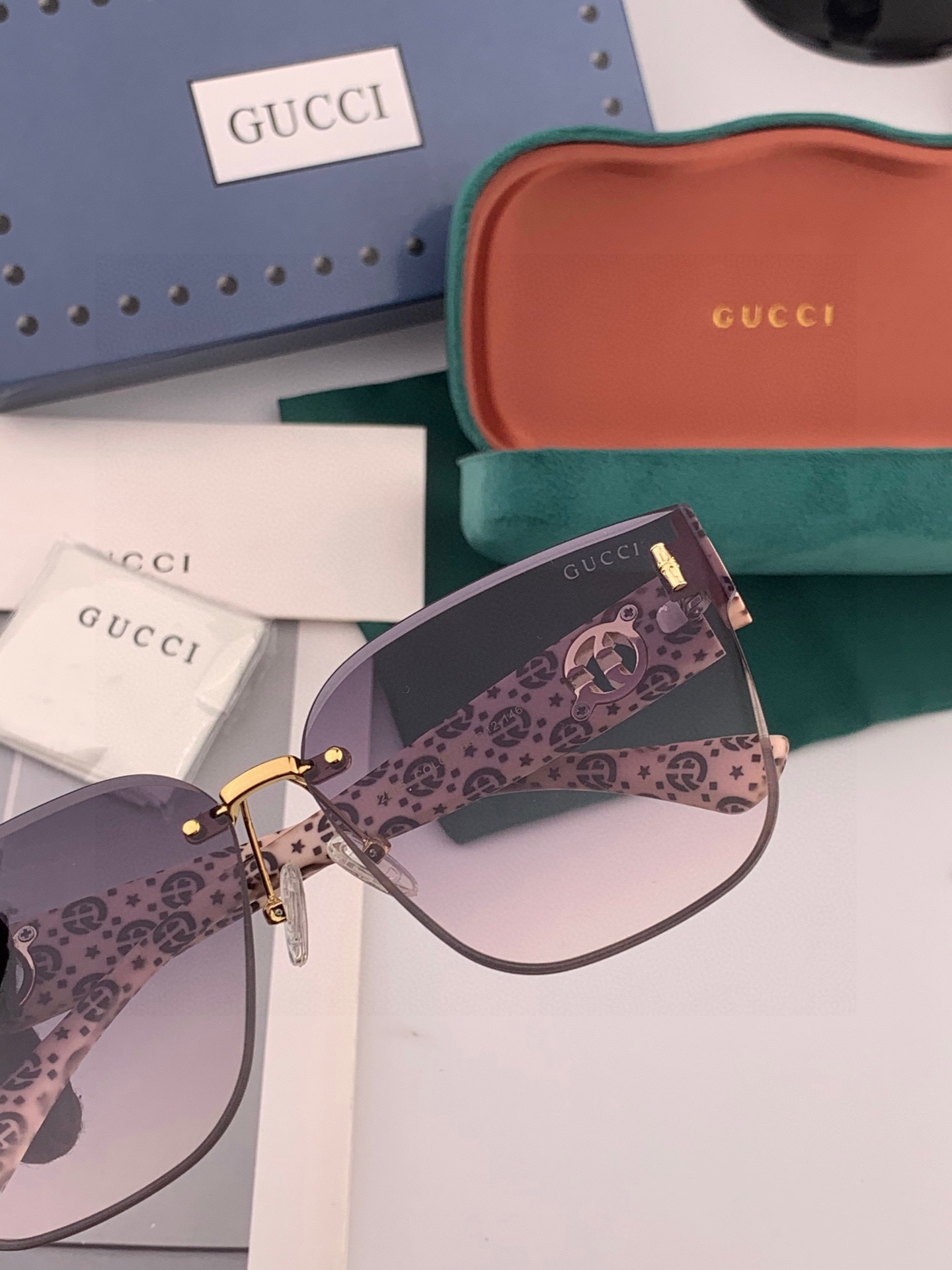 🔺 【GUCCI】2025开春新款 潮流爆款 时尚方框太阳镜 高品质 佩戴舒适 网红潮款墨镜 型号：G5