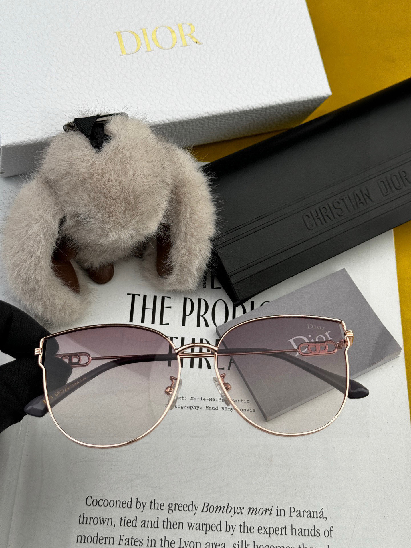 DIOR🌋☔️时尚圆框太阳镜镜片 顶级奢侈品[强] 高品质[胜利][亲亲]🍦🍨 [得意] 气质非凡😄 🍫