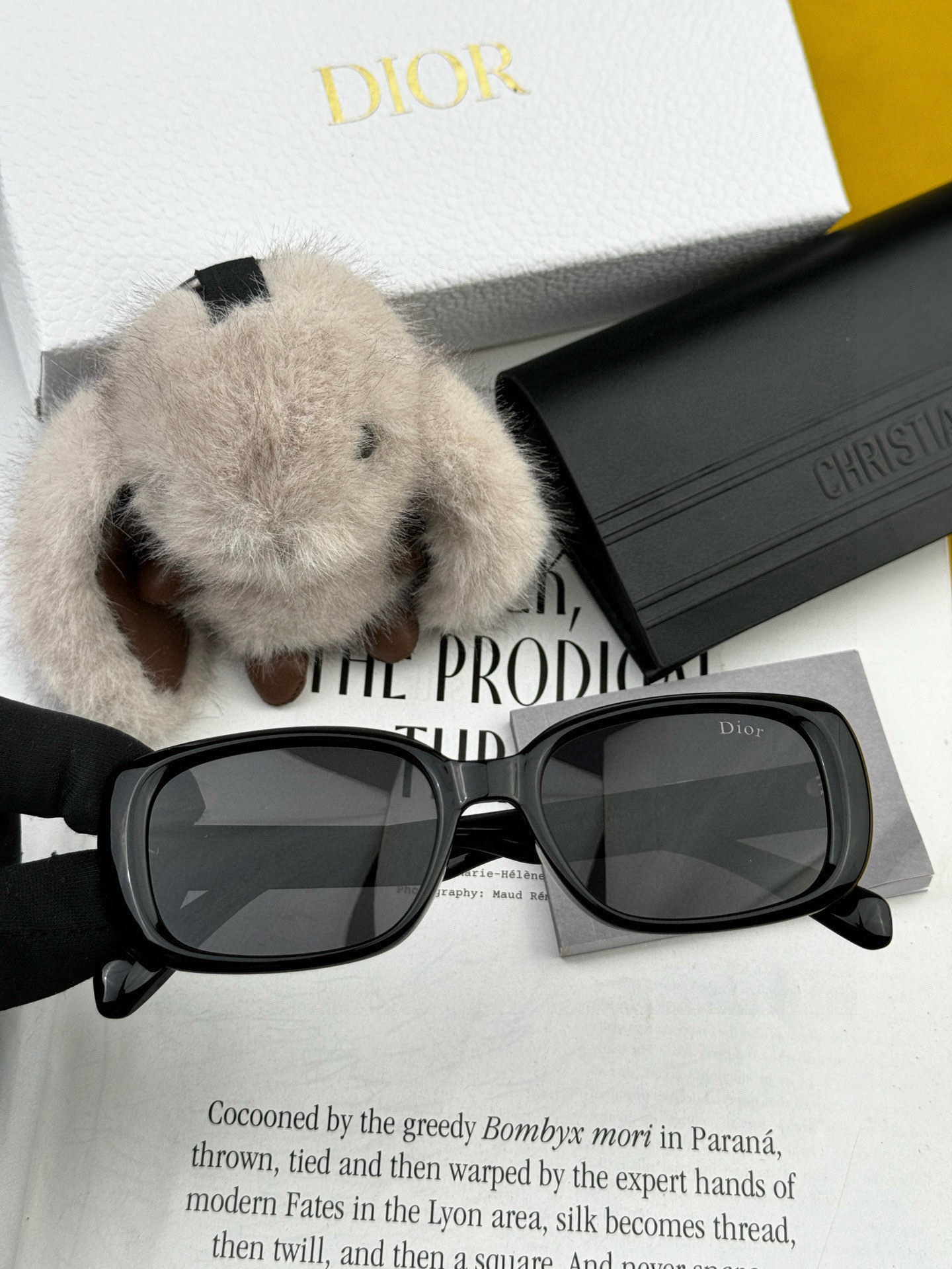 🔺 【DIOR-迪奥】2025开春新款 潮流爆款 时尚方框偏光太阳镜 高品质 佩戴舒适 网红潮款墨镜 型
