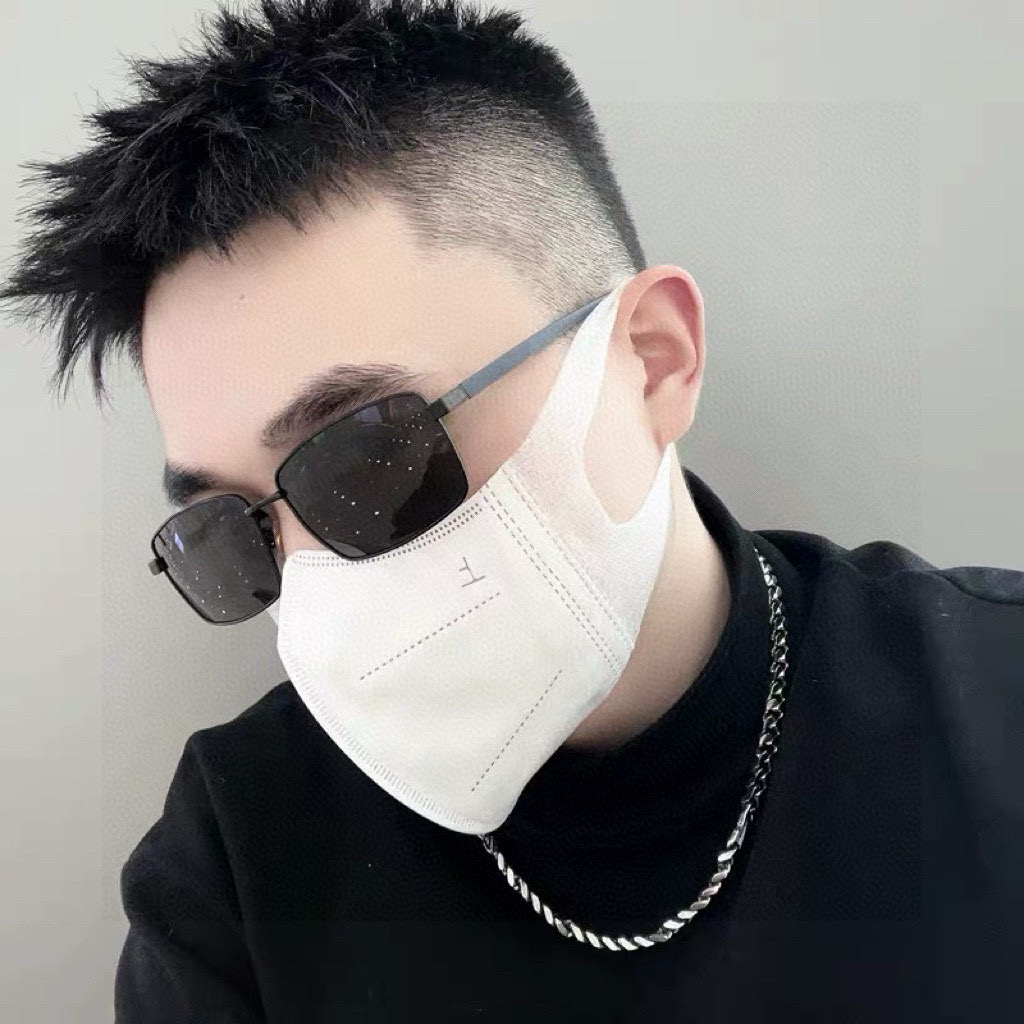 Gucci 。 高品质男女款墨镜 👍 进口宝丽来偏光镜片 。蛤蟆镜 开车钓鱼都可 。百搭显瘦墨镜韩版男士