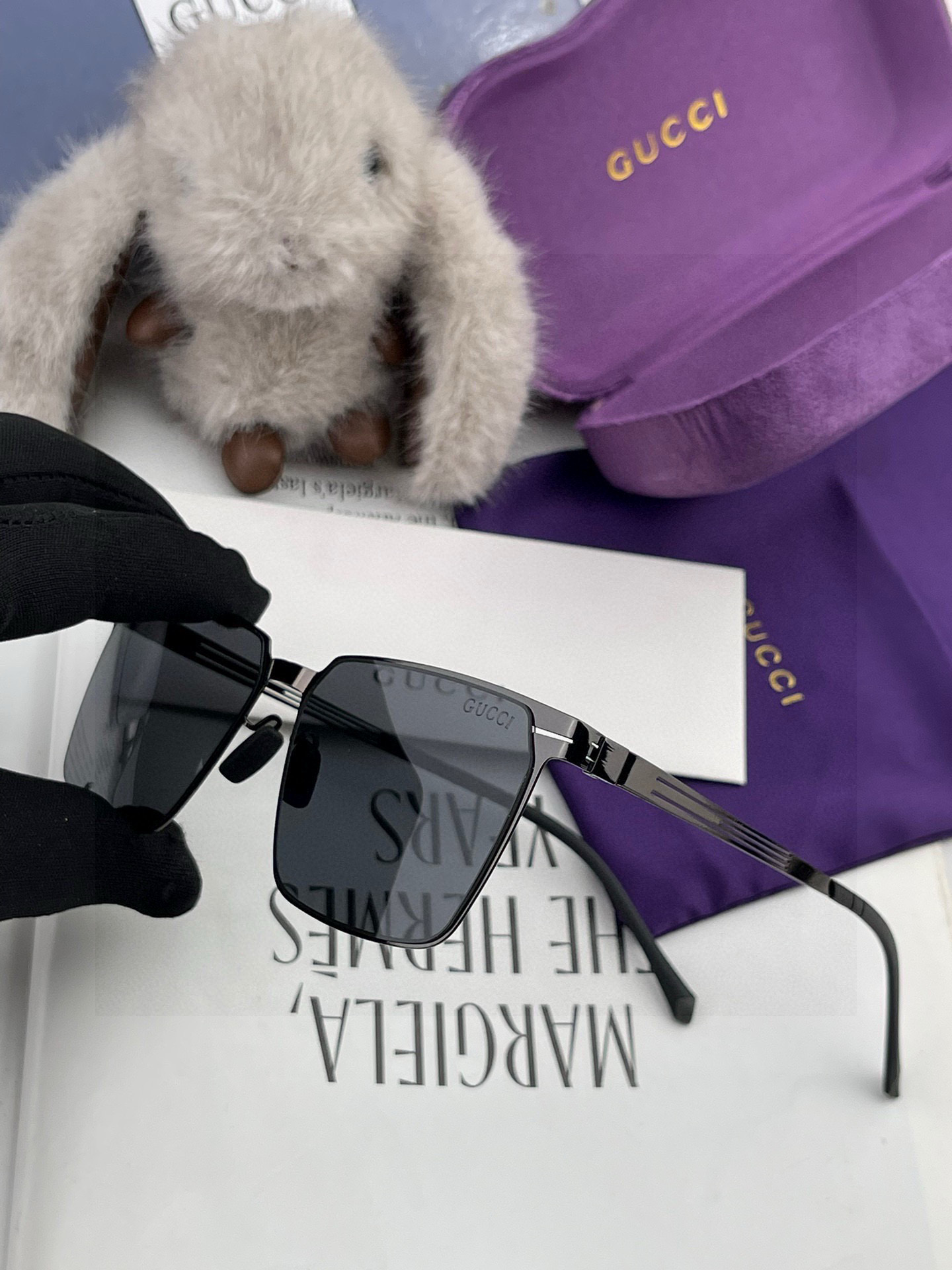 ♦️ GUCCI 2025新款男女情侣款太阳镜多边形墨镜iP电镀永不褪色 超轻超有弹性整幅眼镜无螺丝重要