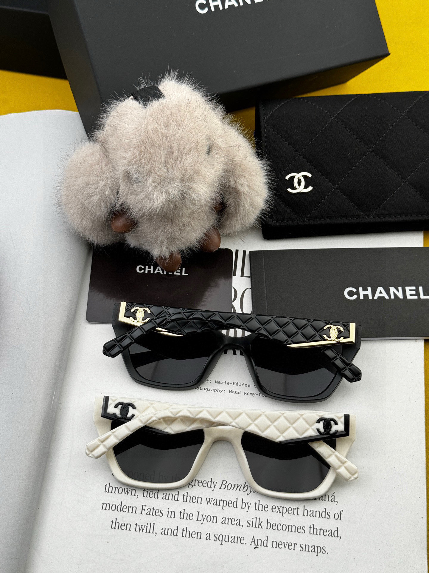 Chanel大框太阳镜墨镜 经典的方框设计，不挑脸型，无论搭配大衣还是连衣裙都非常显气质偏光镜片预防紫外