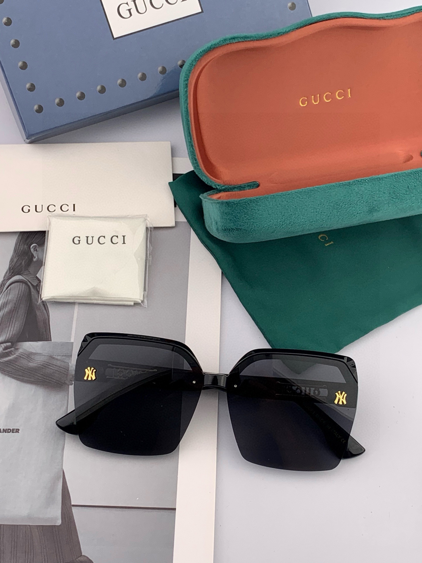 【TR偏光系列】Gucci 经典的方框设计，不挑脸型，无论搭配大衣还是连衣裙都非常显气质偏光镜片预防紫外