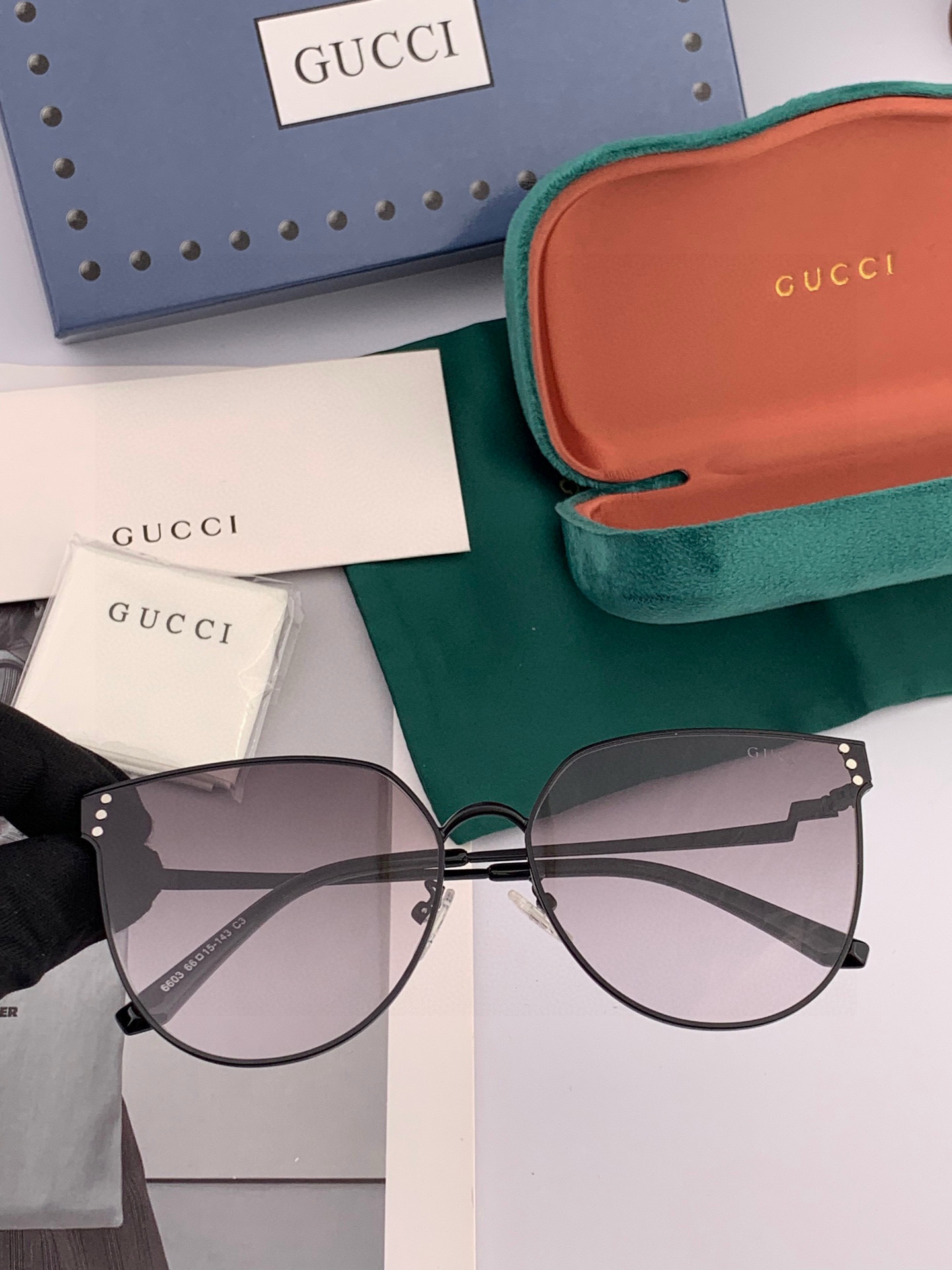 🔺 【GUCCI】2025开春新款 潮流爆款 时尚太阳镜 高品质 佩戴舒适 网红潮款墨镜 型号：G366