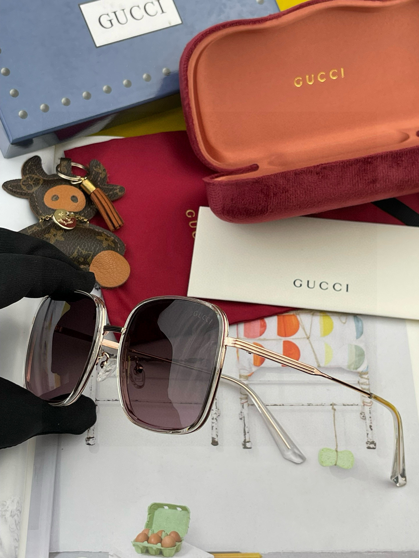 🔺 【GUCCI-偏光太阳镜】2025开春新款 潮流爆款 时尚方框偏光太阳镜 高品质 佩戴舒适 网红潮款