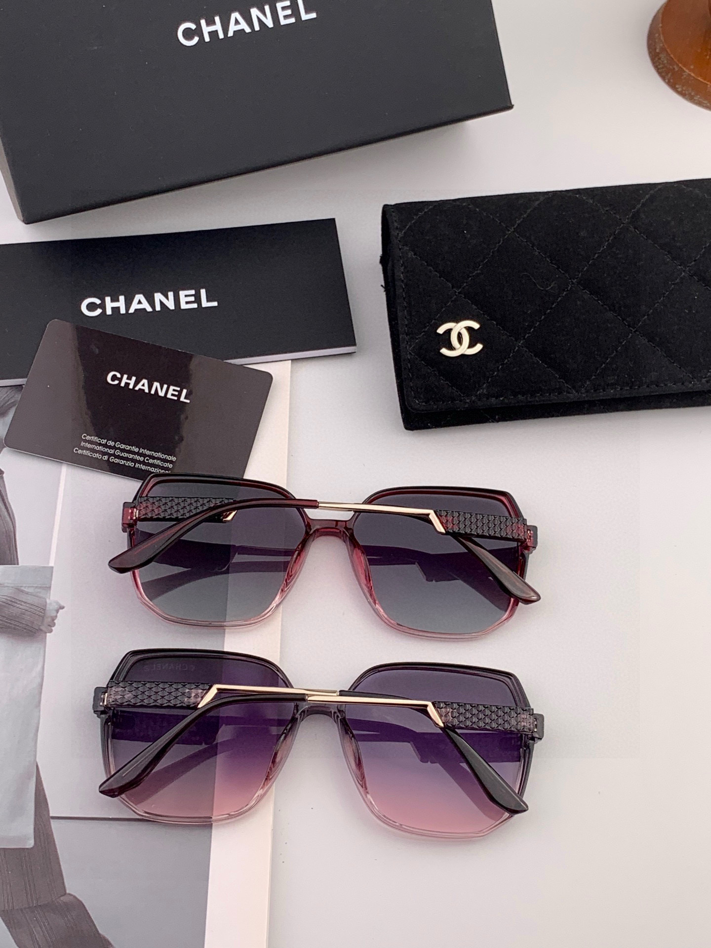 【CHANEL】香奈儿 2025新款潮流爆款 时尚方框太阳镜 佩戴舒适 网红潮款墨镜 女士高清加厚偏光太