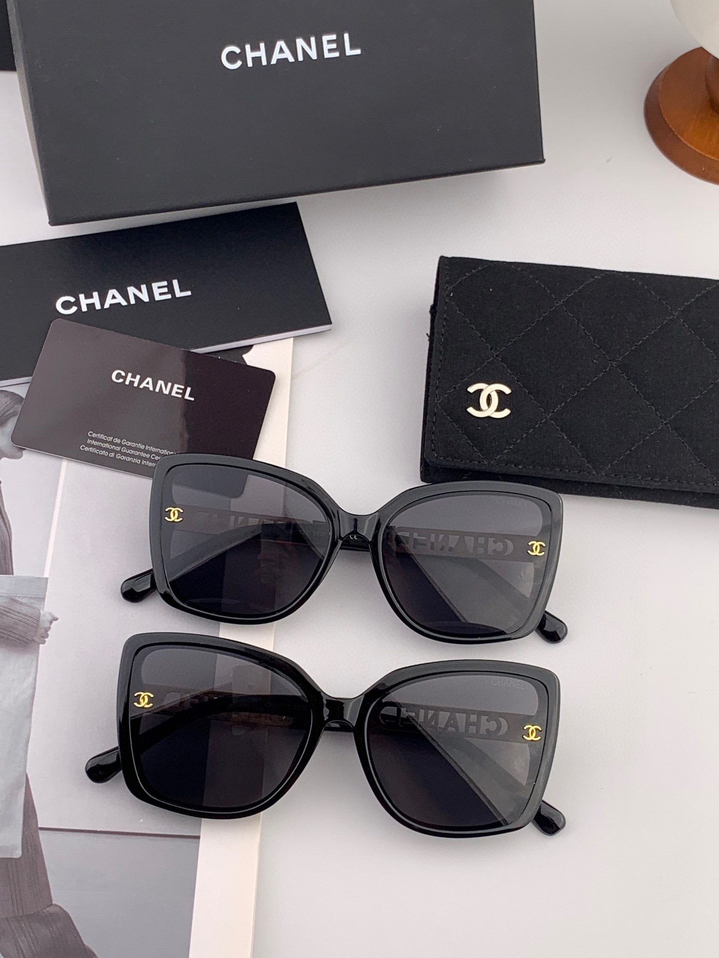 🔺CHANEL🔻2025官方早春新款，众多明星同款[色]香奈儿‼️‼️新款大框墨镜 ，🌈🌈宝丽来超清太阳