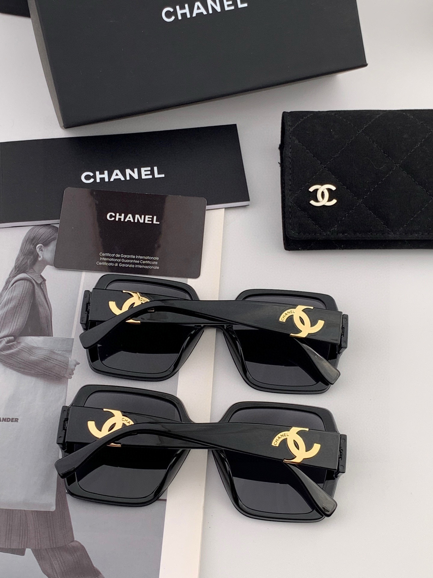 【TR偏光系列】香奈儿2025开春新款 经典的方框设计，不挑脸型，无论搭配大衣还是连衣裙都非常显气质 偏