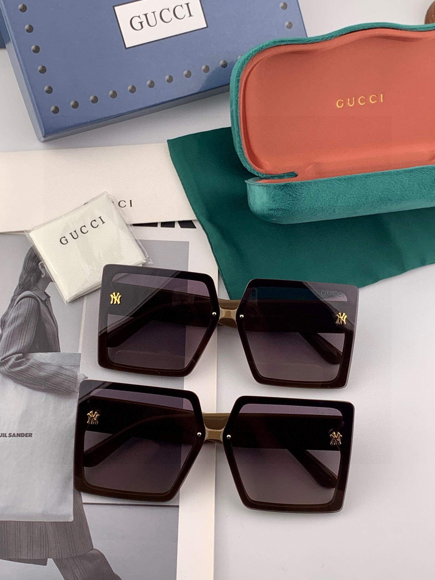 【TR偏光系列】Gucci联名系列限量版经典的方框设计，不挑脸型，无论搭配大衣还是连衣裙都非常显气质 偏