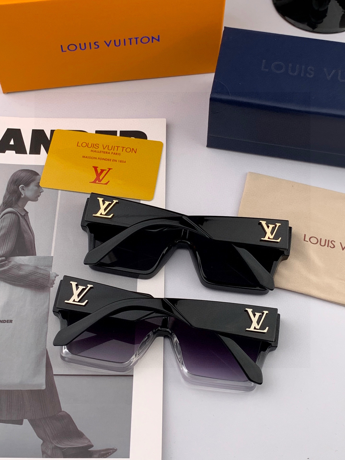 LV 2025新款女士方框太阳眼镜 开车墨镜 新款太阳镜 时尚大方 舒适轻盈 精致奢华 超轻 型号：L7