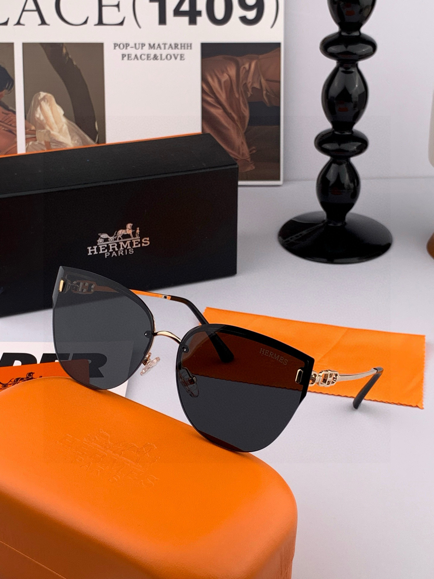 【尼龙偏光系列】爱马仕无框太阳镜墨方框设计，不挑脸型，无论搭配大衣还是连衣裙都非常显气质尼龙偏光镜片预防