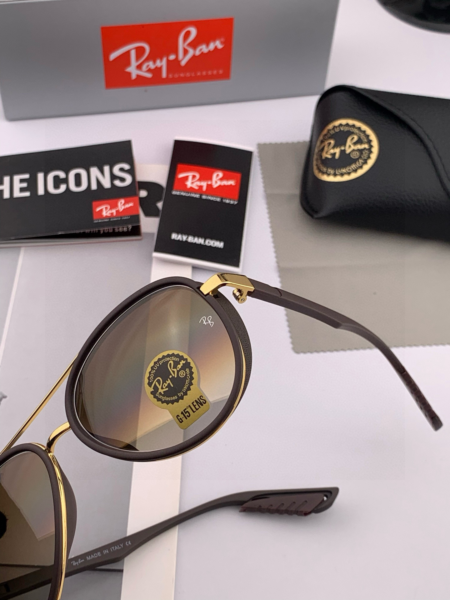 官方同步 品牌:雷朋经典男女士玻璃太阳镜 材质：美国宝丽来高清防爆钢化玻璃镜片 型号：RB19000