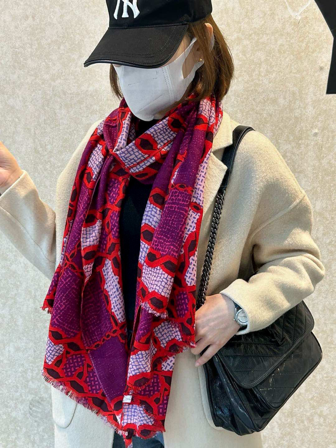 重点推荐‼️‼️ 巴宝莉法国🇫🇷专柜新货 精美绣标 👍👍优雅文静的小格 给人更秀气，精致的感觉 质感更柔