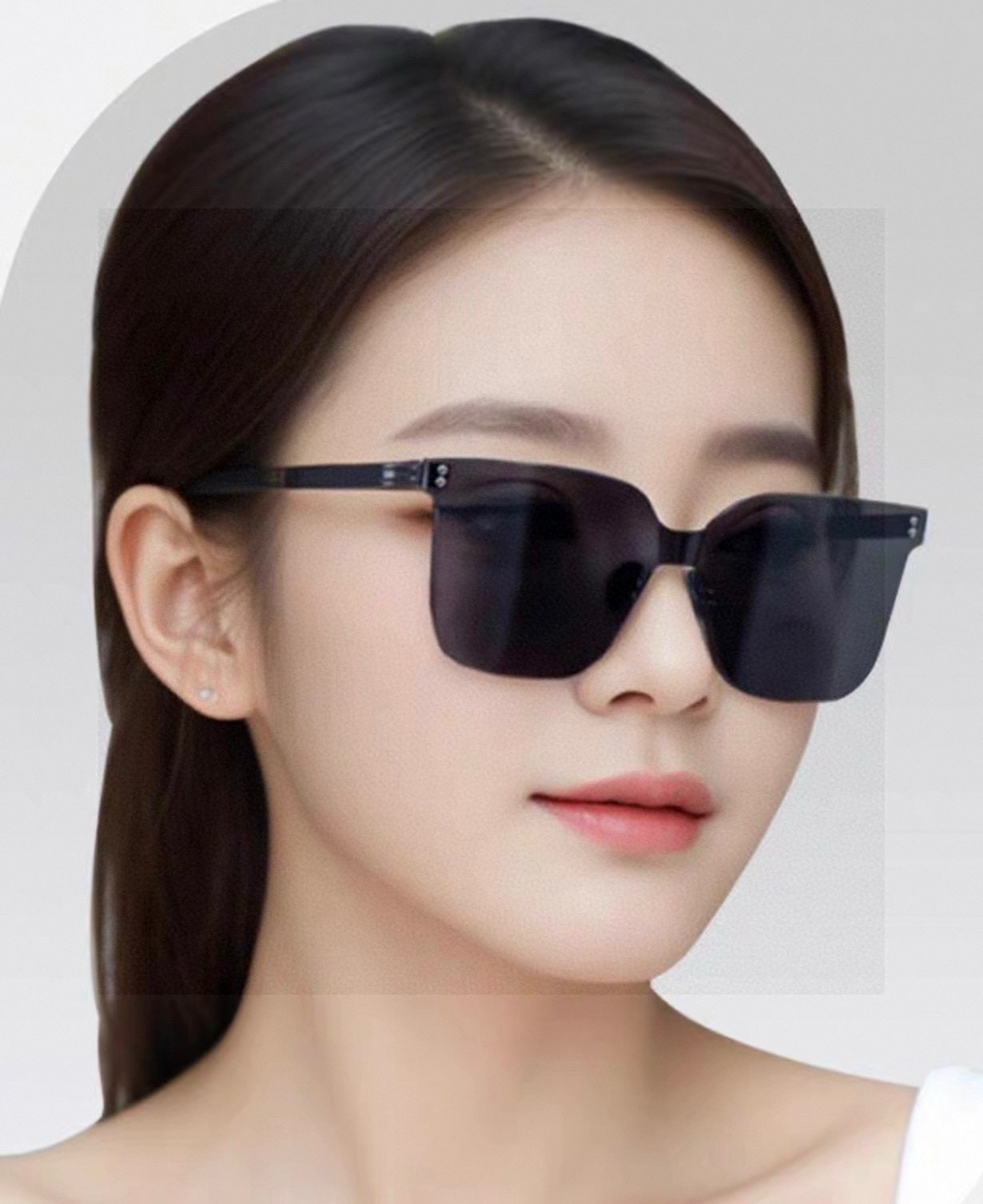 GUCC* 2025 新款男女情侣款太阳iP电镀永不褪色 卖点：超轻超有弹性整幅眼镜无螺丝重要的是压不坏