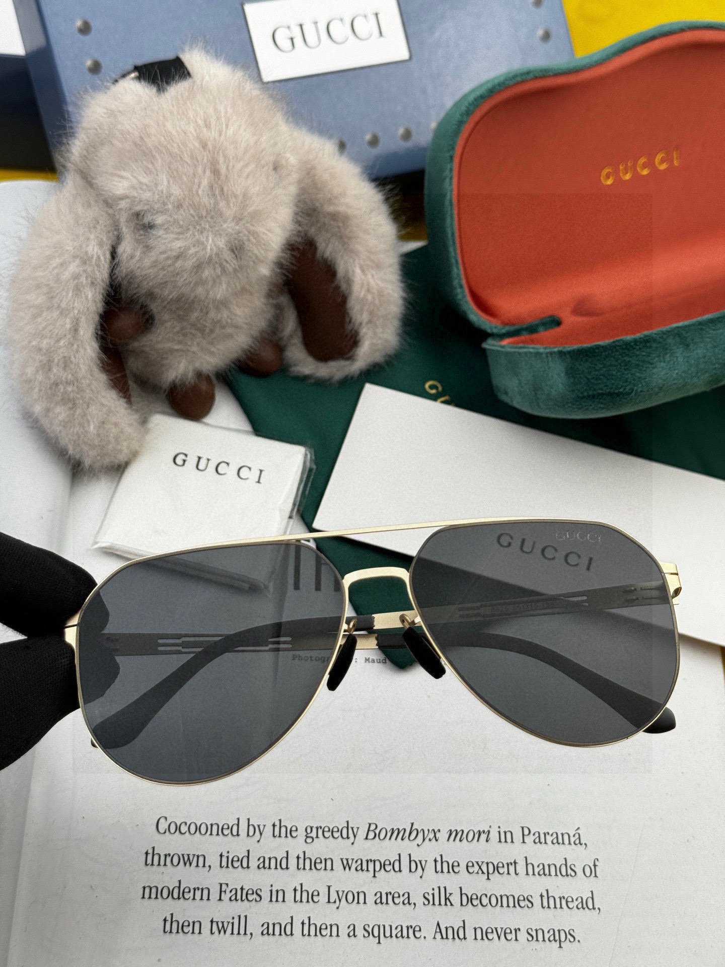 ♦️ GUCCI 2025新款男女情侣款太阳镜多边形墨镜iP电镀永不褪色 超轻超有弹性整幅眼镜无螺丝重要