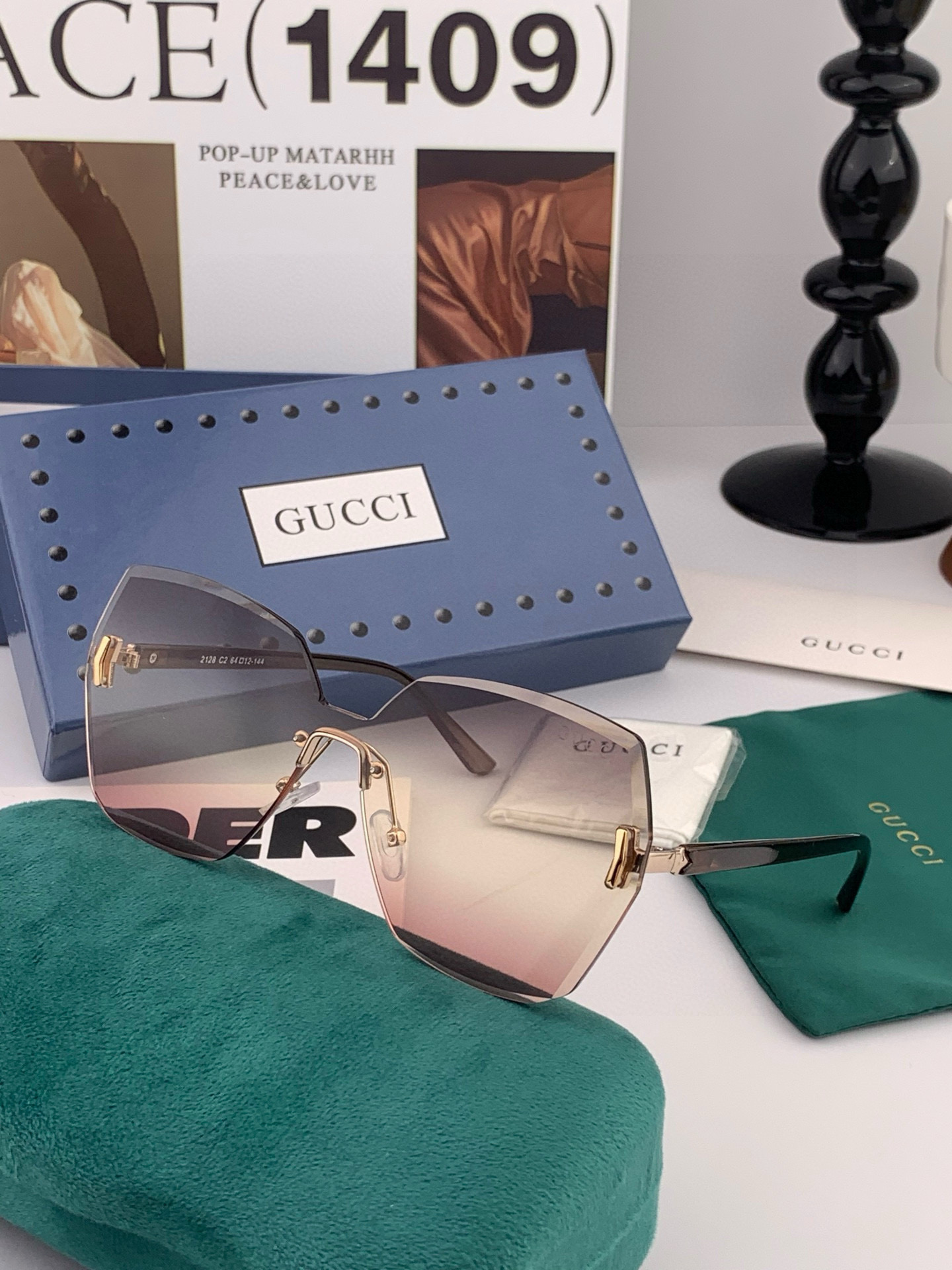 GUCCI 新款连体尼龙偏光太眼镜，无框钻石 切边更有质感，大气女人范儿，大脸小脸都好看 ！型号：G49