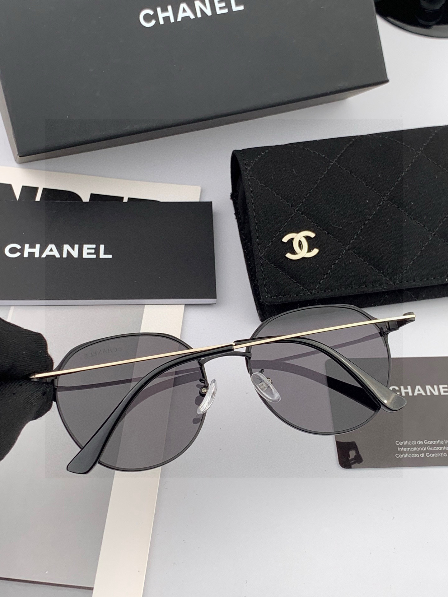 🔺 【香奈儿】2025开春新款 潮流爆款 时尚圆框太阳镜 高品质 佩戴舒适 网红潮款墨镜 女士高清太阳镜