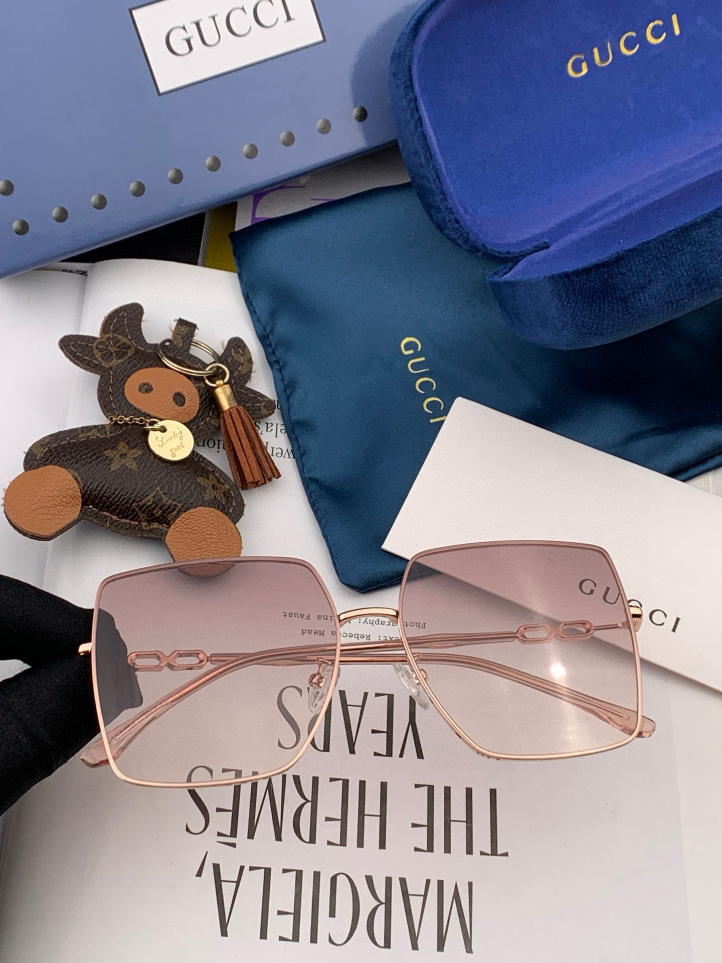 GUCCI-古驰意大利进口🇮🇹2025时尚潮流奢华装饰太阳眼镜 高清偏光太阳镜明星海报款 超高复杂工艺 