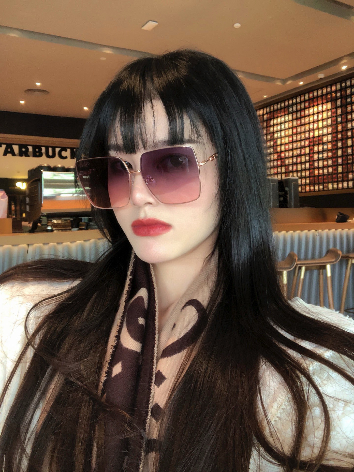 GUCCI-古驰意大利进口🇮🇹2025时尚潮流奢华装饰太阳眼镜 高清偏光太阳镜明星海报款 超高复杂工艺 