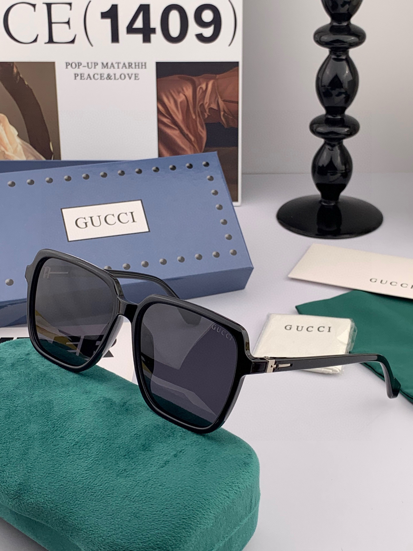 GUCCI 2025开春新款 最新款方框太阳镜 各路网红纷纷带起气场满分‼️ 俏皮甜美.上脸效果更佳.金