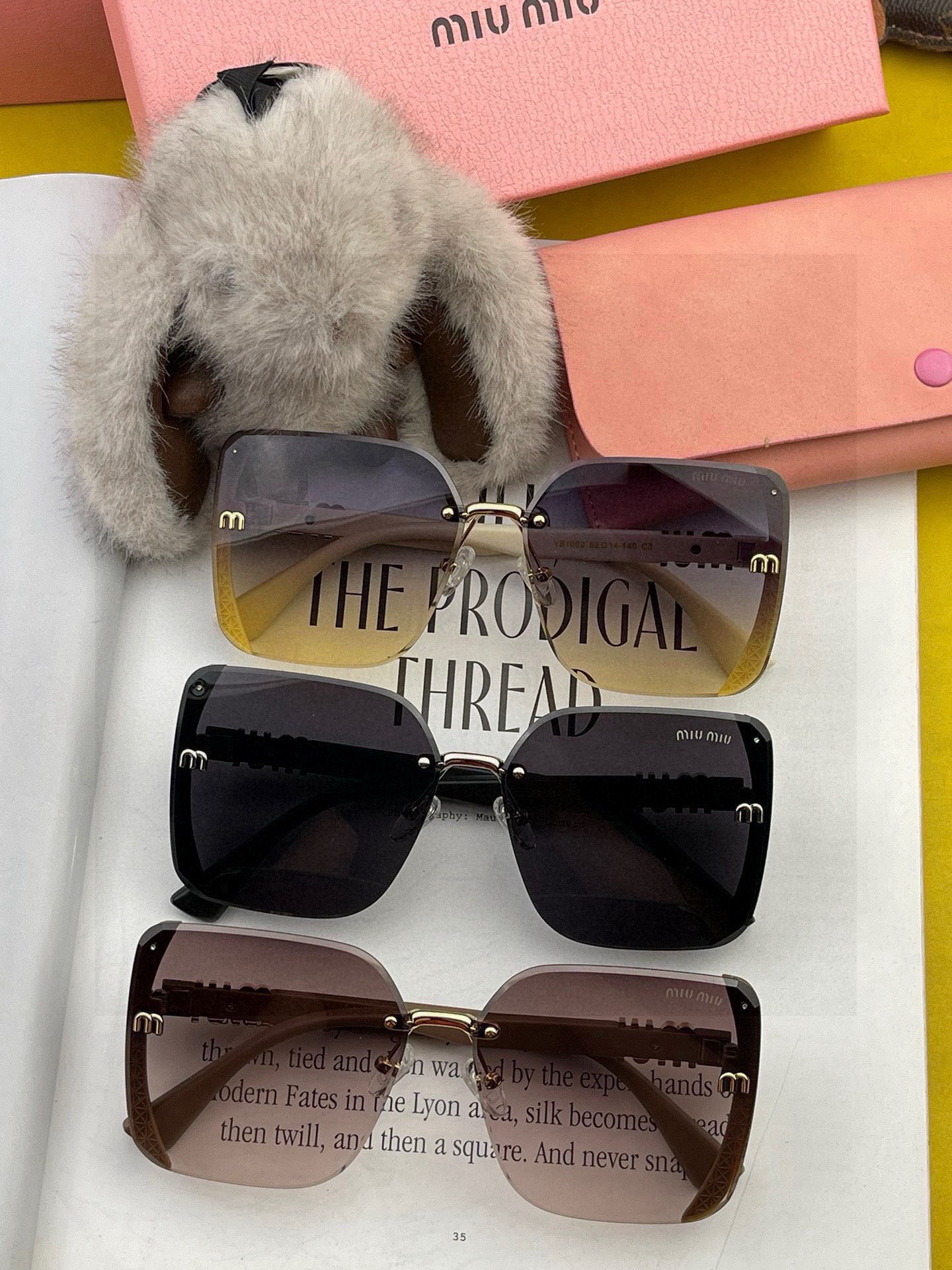 MIUMIU/缪缪🖇🖇2025开春新款🌟闪耀新款璀璨登台 ❤❤太阳镜潮品 精致个性设计简约时尚 专柜品质