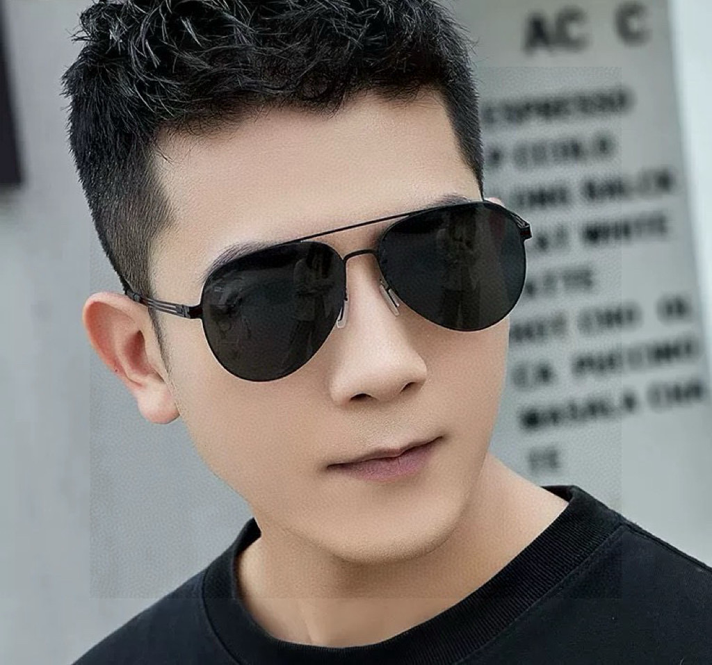 ♦️LV 2025新款男女情侣款太阳镜多边形墨镜iP电镀永不褪色 超轻超有弹性整幅眼镜无螺丝重要的是压不