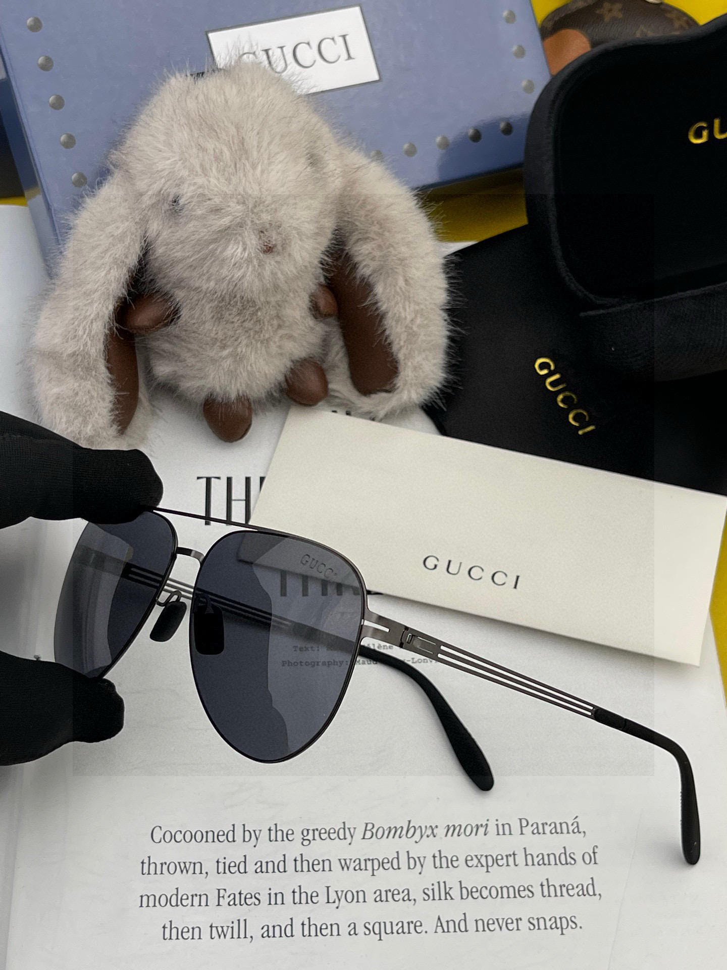 GUCCI 男款炫彩飞行员偏光太阳镜 ❤️材质：高清尼龙加厚卡槽高清偏光镜片 🌹无边框镜架💕颜👍型号：G